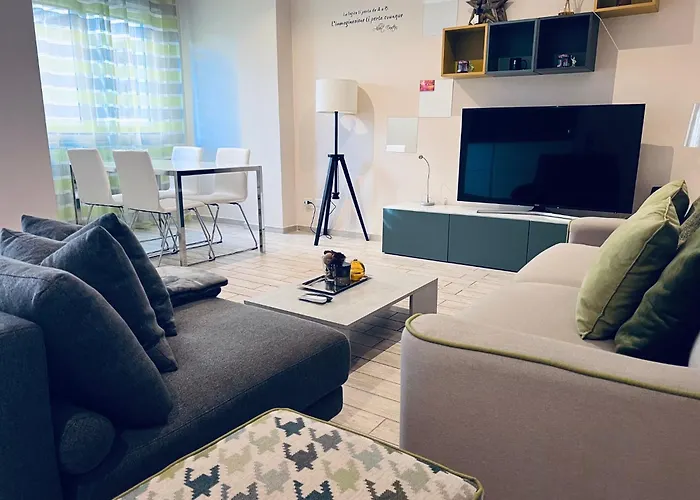 Trastevere Railway Station Apartment *